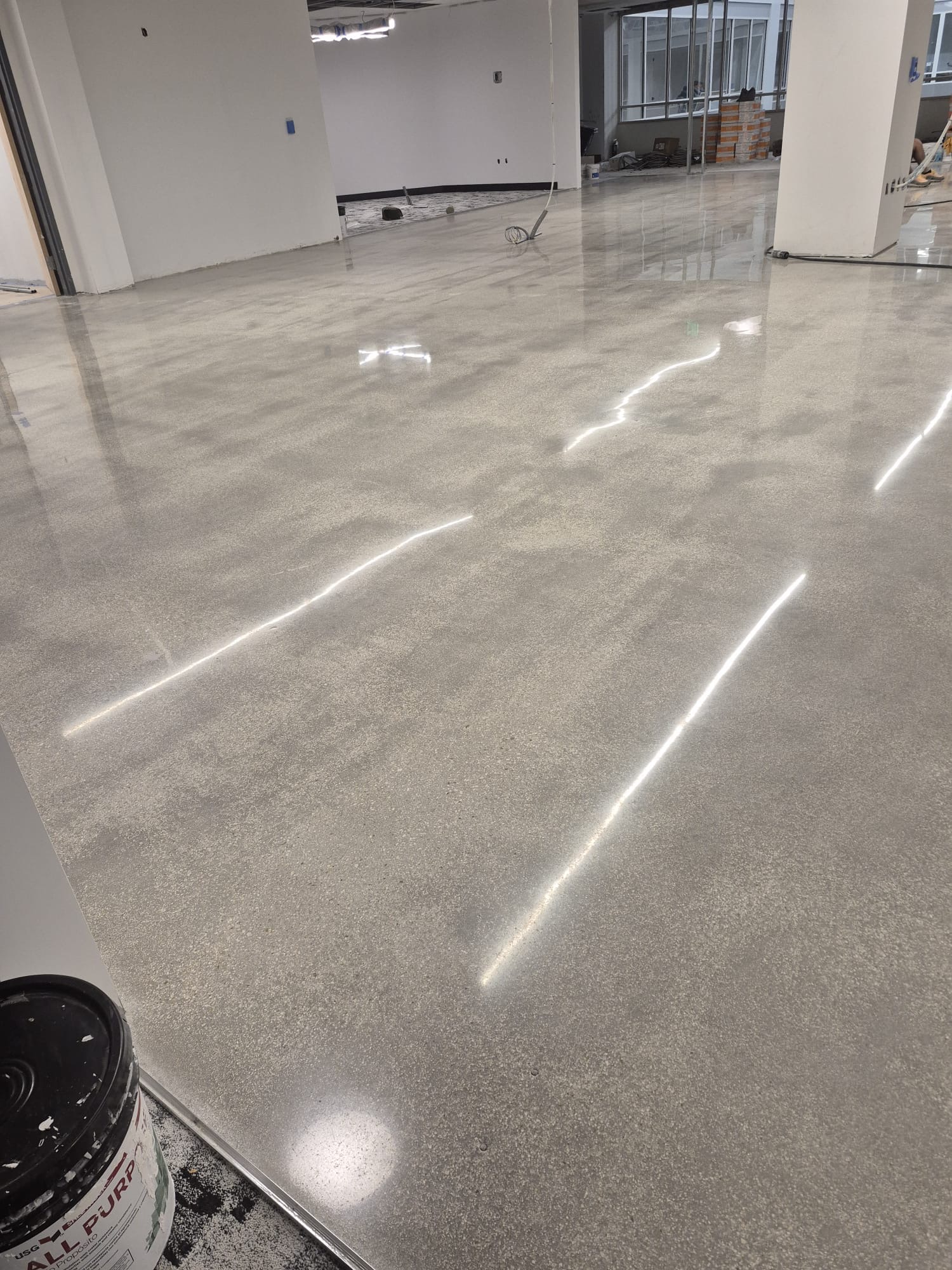 Concreto pulido comercial